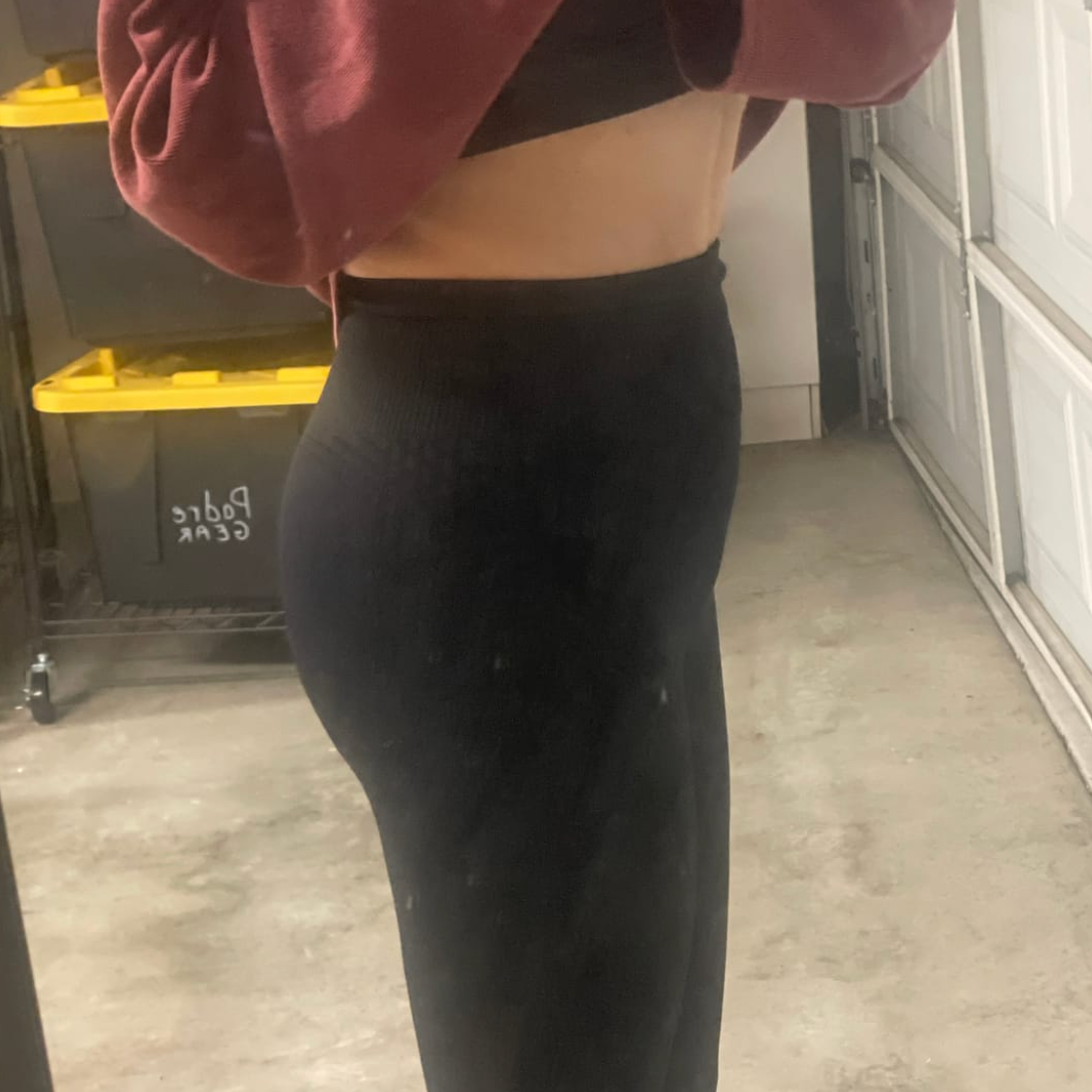Modelujące legginsy push up w codziennej stylizacji